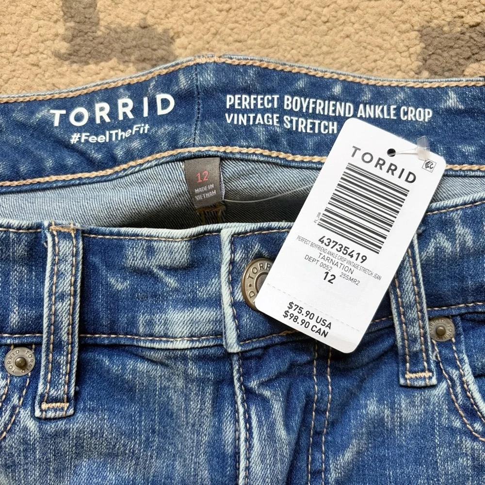 Torrid NWT Perfect Boyfriend Ankle Jeans Stretch Size 12 Medium Wash Raw Hem - Picture 5 of 6